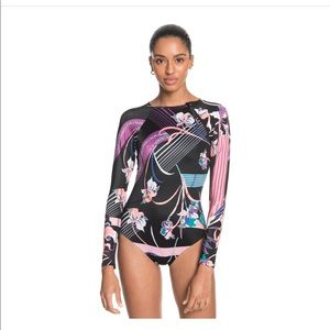ROXY Pop Surf Long Sleeve Onesie M. NEW WITH TAGS